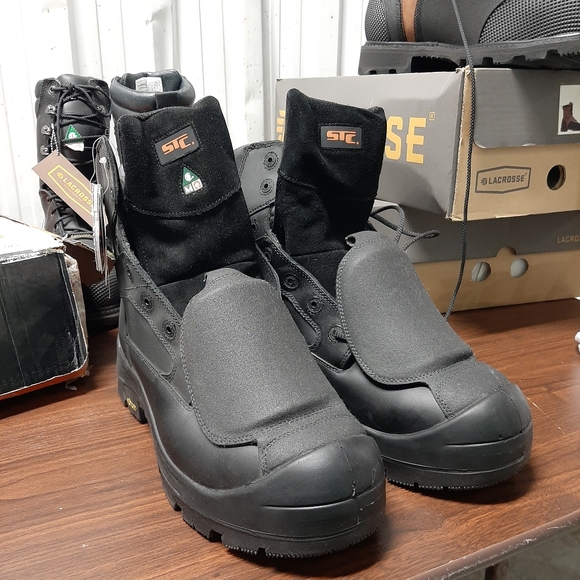 Man's working boots - Picture 5 of 10